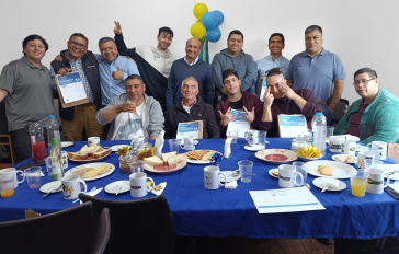 desayuno abril zs 2025